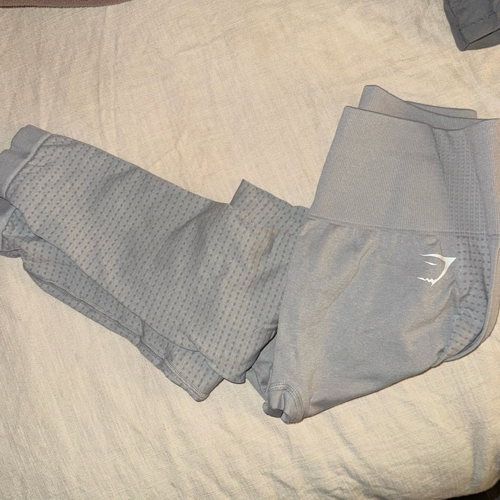 GYMSHARK- S. Grey high waisted